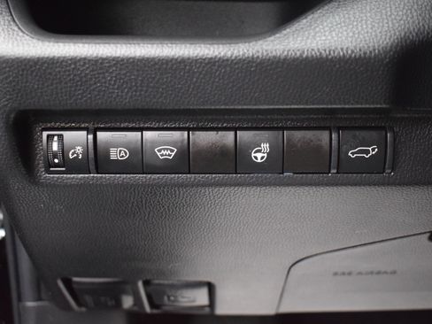 Used 2023 Toyota RAV4 XLE w/ Convenience Package AWD/4WD image 16