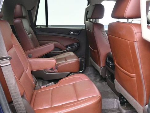 Used 2018 Chevrolet Tahoe Premier image 12