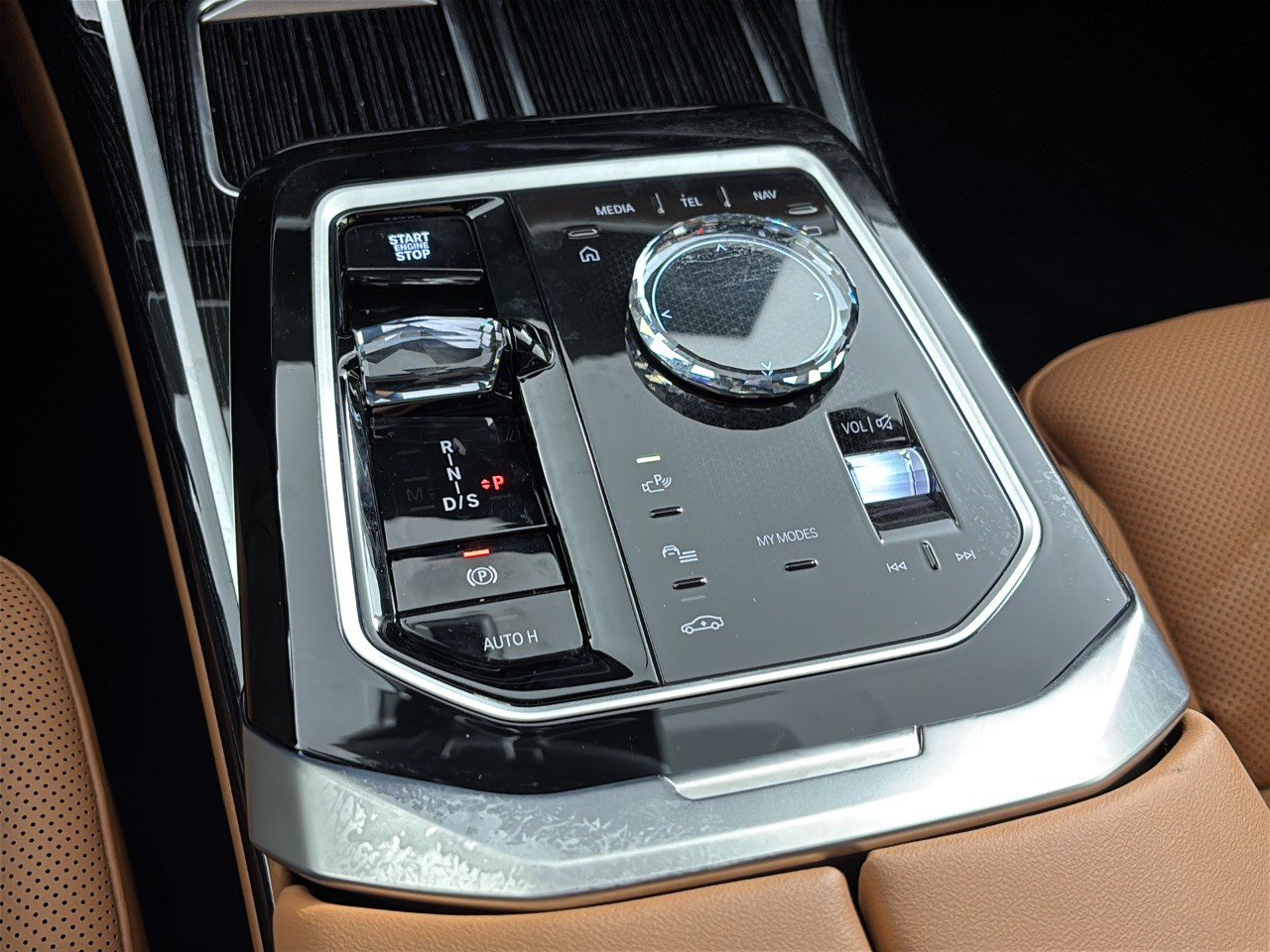 Used 2026 BMW 740i RWD image 21