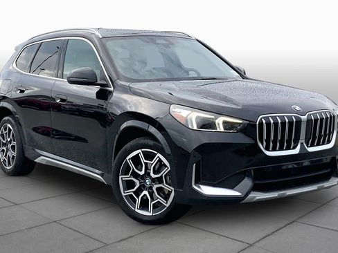 Used 2025 BMW X1 xDrive28i w/ Convenience Package AWD/4WD image 3