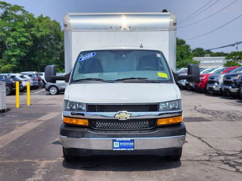 Used 2022 Chevrolet Express 3500 w/ Power Convenience Package RWD image 8