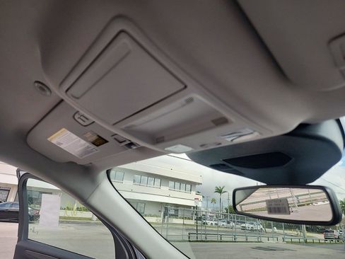 New 2025 Ford Escape SE w/ PHEV Premium Package image 25