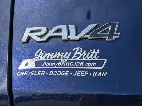 Used 2024 Toyota RAV4 XLE image 21