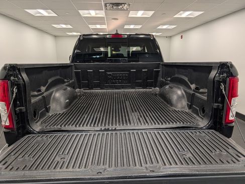 Used 2020 RAM 1500 Big Horn AWD/4WD image 25