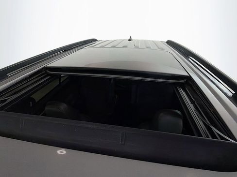 Used 2023 Ford Explorer Timberline image 18