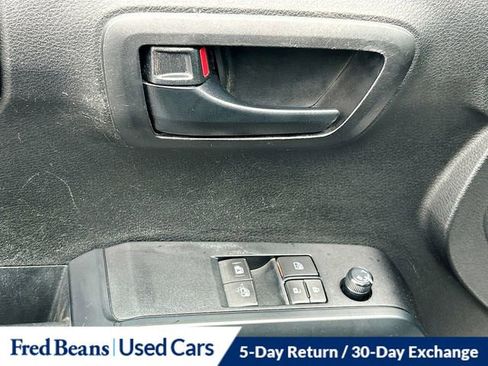 Used 2021 Toyota Tacoma SR image 19