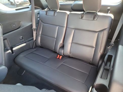 New 2026 Ford Explorer ST-Line w/ ST-Line Street Pack image 23