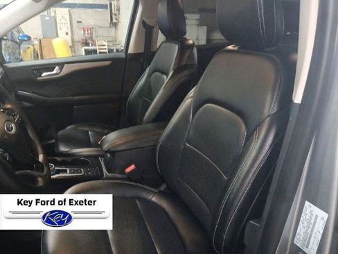 Certified 2022 Ford Escape SEL AWD/4WD image 21