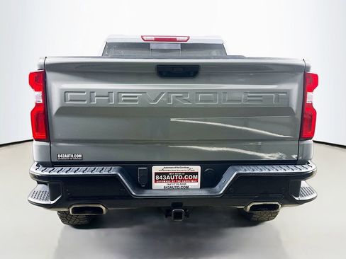 Used 2024 Chevrolet Silverado 1500 LT Trail Boss w/ Convenience Package II image 6