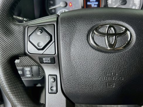 Used 2021 Toyota Tacoma TRD Sport RWD image 18