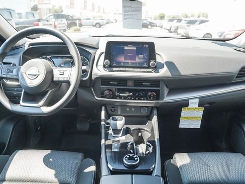 New 2025 Nissan Rogue SV image 15