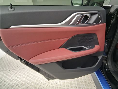 Used 2023 BMW i4 eDrive35 RWD image 19