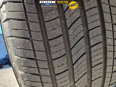 Used 2023 Nissan Frontier SV w/ SV Convenience Package image 15