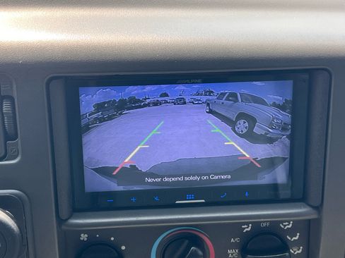 Used 2004 Ford F350 Lariat image 49