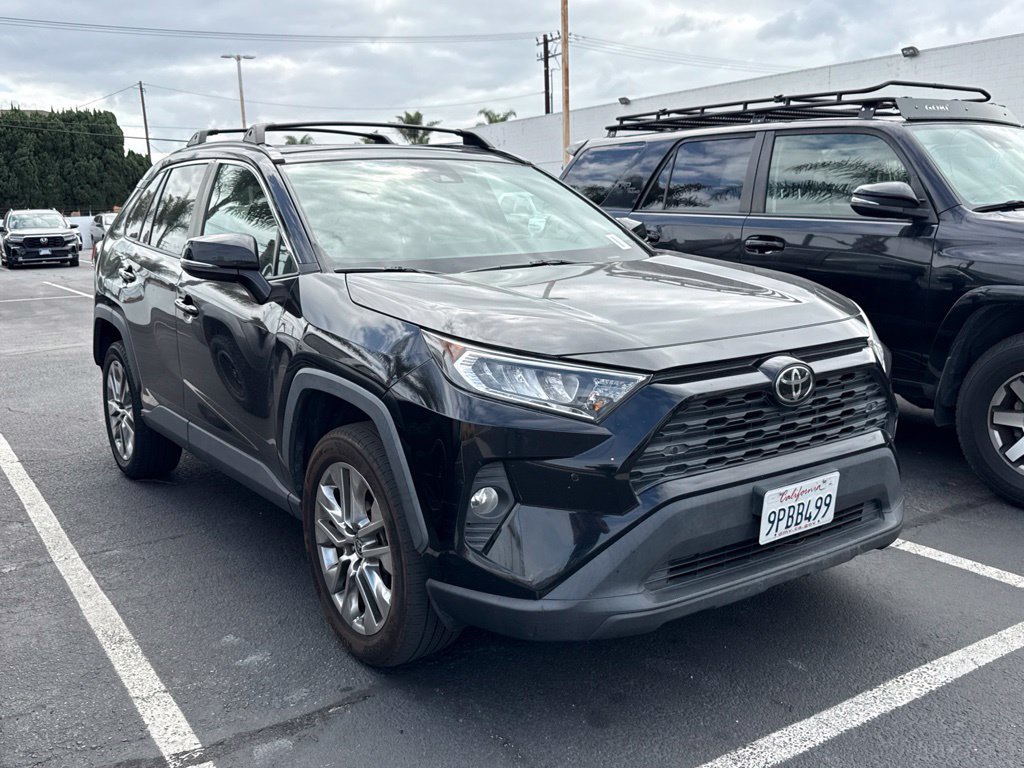 Certified 2021 Toyota RAV4 XLE Premium AWD/4WD image 1