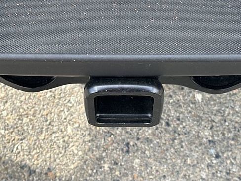 New 2026 Ford F250 XL w/ XL Chrome Package image 17