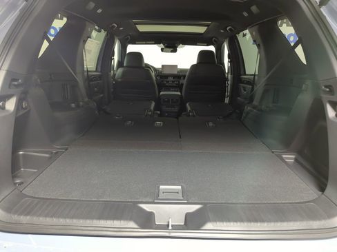 New 2025 Honda Pilot TrailSport image 12