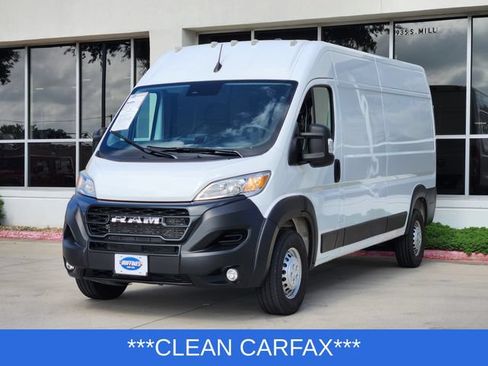 Used 2026 RAM ProMaster 2500 w/ Convenience Group FWD image 3