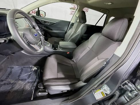 Certified 2025 Subaru Outback Premium w/ Popular Package #1 AWD/4WD image 27