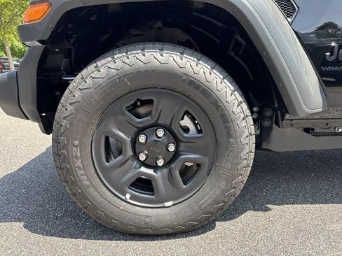 New 2026 Jeep Wrangler Unlimited Sport AWD/4WD image 11