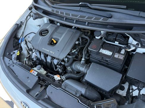Used 2017 Kia Forte LX w/ LX Popular Package FWD image 12