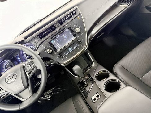 Used 2016 Toyota Avalon Limited FWD image 59