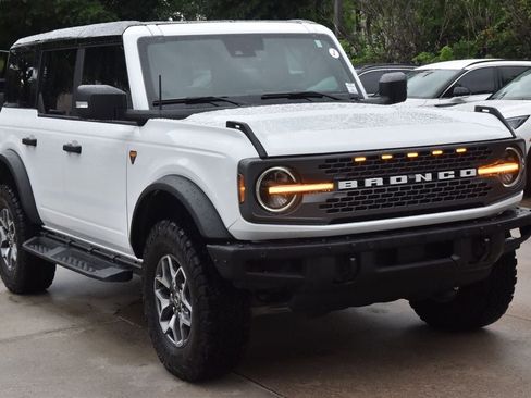 Certified 2024 Ford Bronco Badlands AWD/4WD image 4