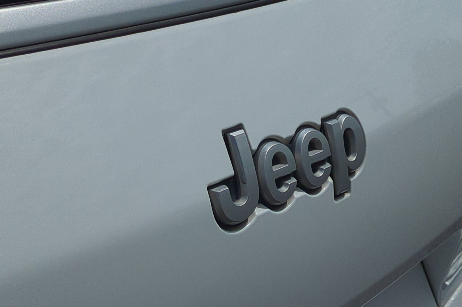Used 2024 Jeep Grand Cherokee L Summit w/ Advanced Protech Group IV AWD/4WD image 51