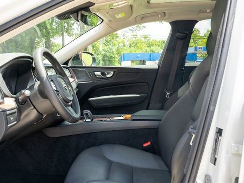 Used 2024 Volvo XC60 B5 Plus w/ Protection Package Premier AWD/4WD image 18
