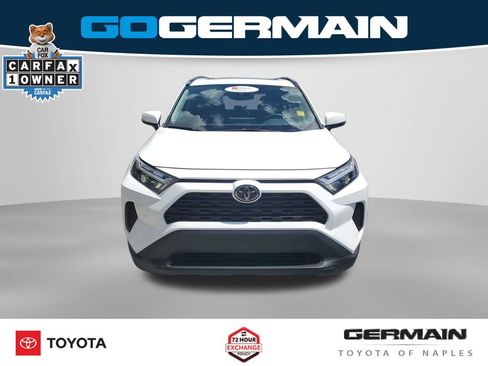 Used 2025 Toyota RAV4 XLE w/ Convenience Package FWD image 3