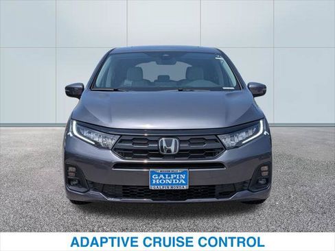New 2026 Honda Odyssey EX-L image 3