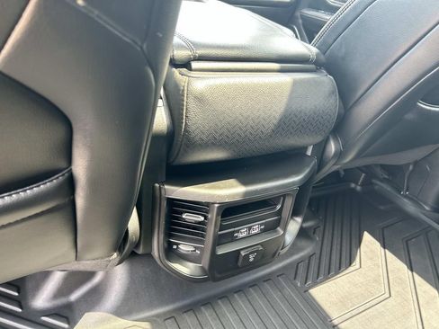 Used 2023 RAM 1500 Laramie AWD/4WD image 28