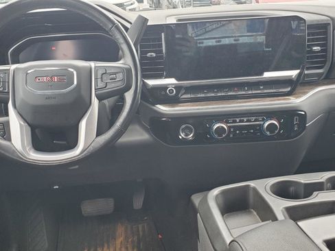 Used 2022 GMC Sierra 1500 Elevation AWD/4WD image 7