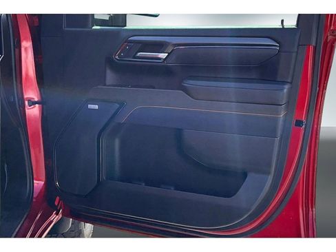 Used 2025 GMC Sierra 2500 AT4 w/ AT4 Premium Plus Package AWD/4WD image 24
