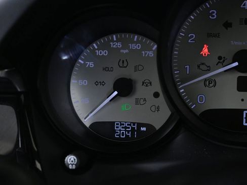 Certified 2024 Porsche Macan S image 14