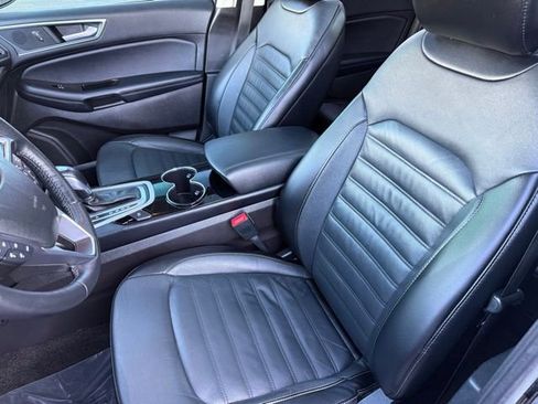 Used 2018 Ford Edge SEL w/ Equipment Group 201A image 18