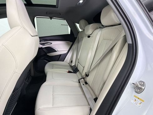 New 2026 Audi Q5 Prestige image 15