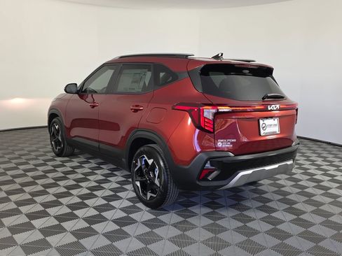New 2026 Kia Seltos S image 5