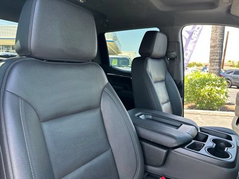 Certified 2024 GMC Sierra 1500 SLT RWD image 34