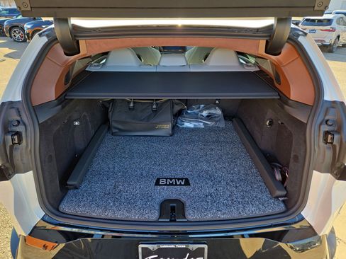 New 2026 BMW XM Label Red image 12