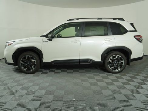 New 2025 Subaru Forester Limited w/ Popular Package image 4