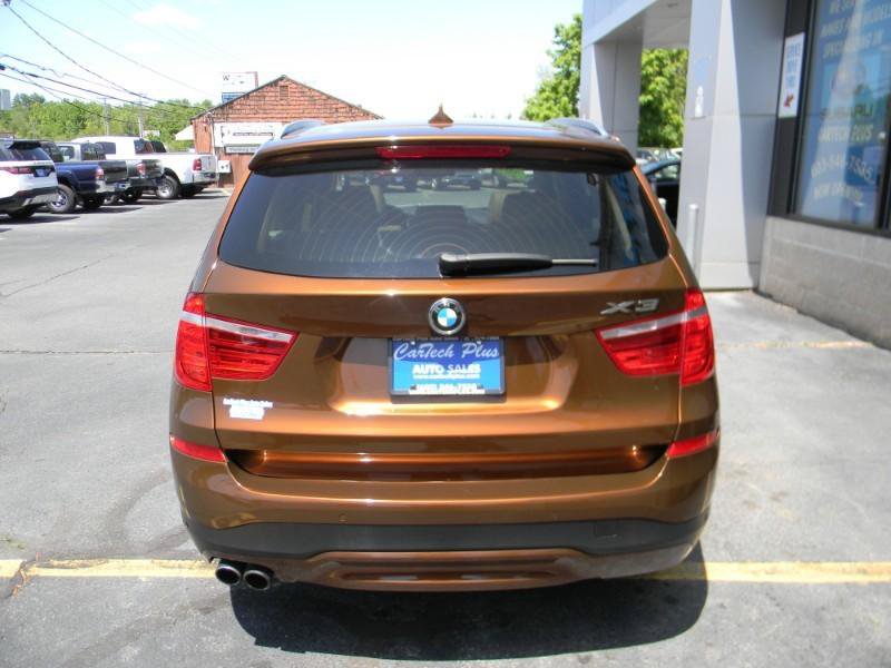 Used 2017 BMW X3 xDrive28i AWD/4WD image 7