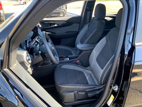 Used 2024 Chevrolet TrailBlazer LT FWD image 7