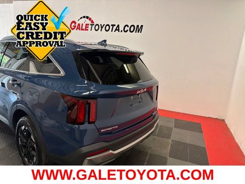 Used 2025 Kia Sorento S w/ Panoramic Sunroof Package AWD/4WD image 10