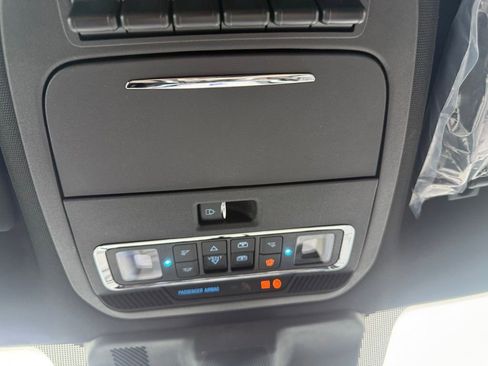 New 2026 Ford F250 Platinum AWD/4WD image 36