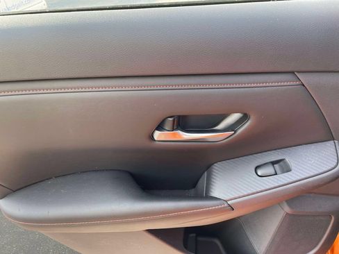 Used 2024 Nissan Sentra SR FWD image 15