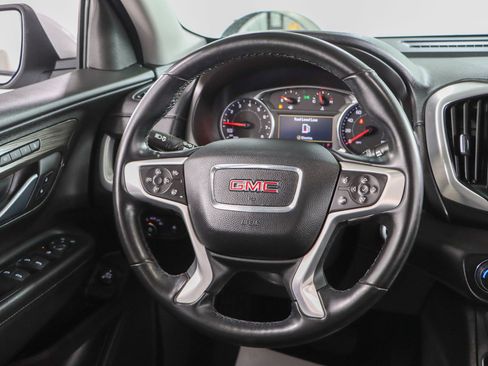 Used 2024 GMC Terrain SLT AWD/4WD image 12