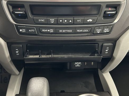 Used 2016 Honda Pilot EX-L image 35