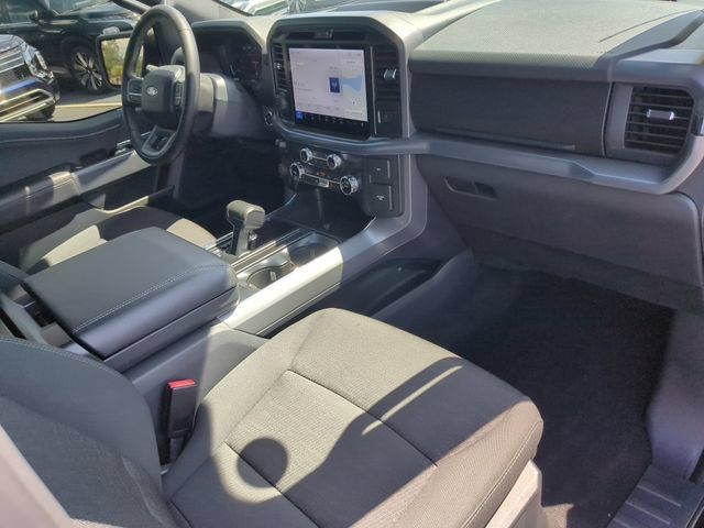 Used 2025 Ford F150 XLT w/ Equipment Group 302A MID AWD/4WD image 15