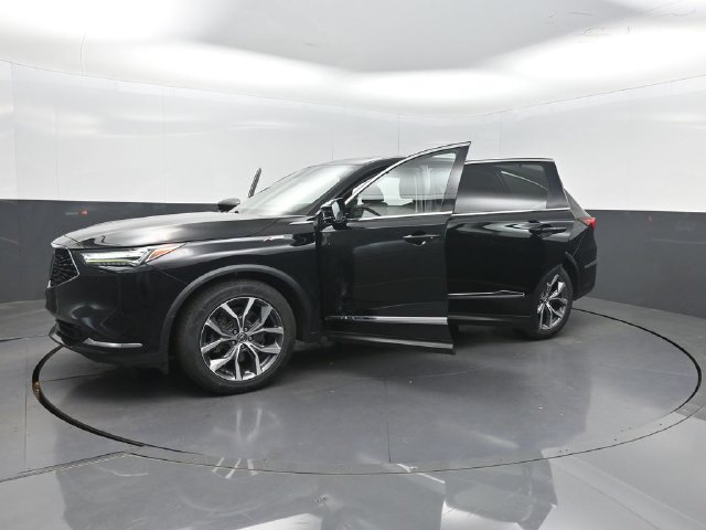 Used 2023 Acura MDX w/ Technology Package FWD image 39
